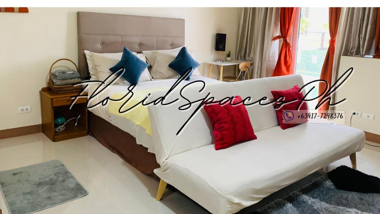 One Palm Tree Villas Condominium - Studio 2Nd Fl With Balcony - Across Terminal 3 Airport 帕赛 外观 照片