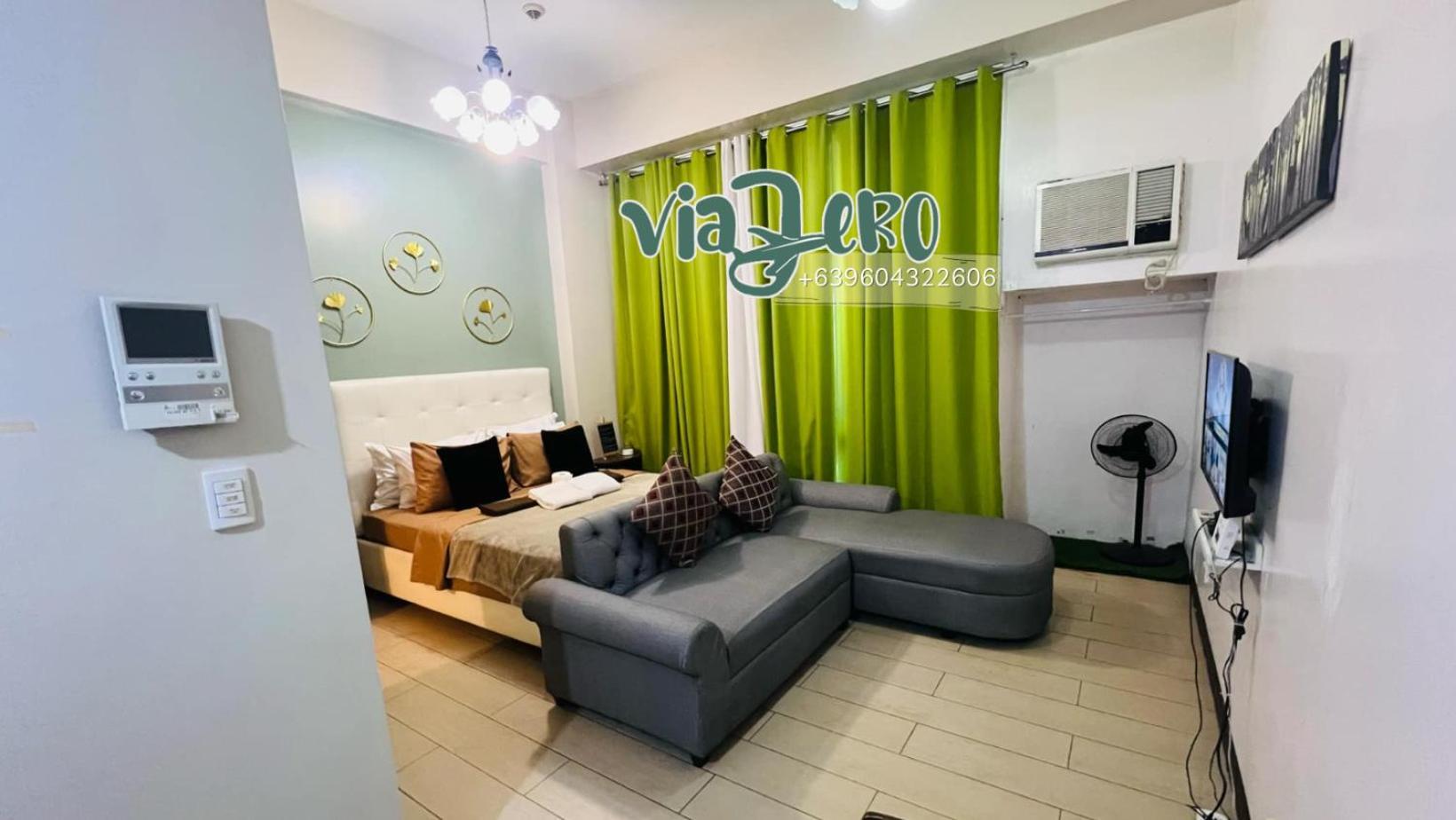 One Palm Tree Villas Condominium - Studio 2Nd Fl With Balcony - Across Terminal 3 Airport 帕赛 外观 照片