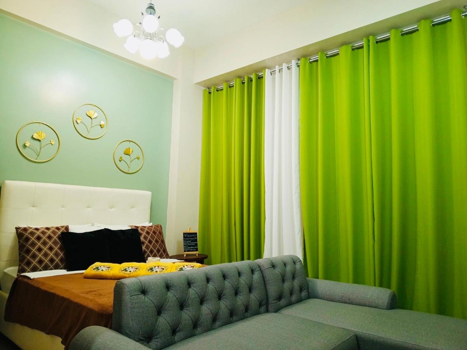 One Palm Tree Villas Condominium - Studio 2Nd Fl With Balcony - Across Terminal 3 Airport 帕赛 外观 照片